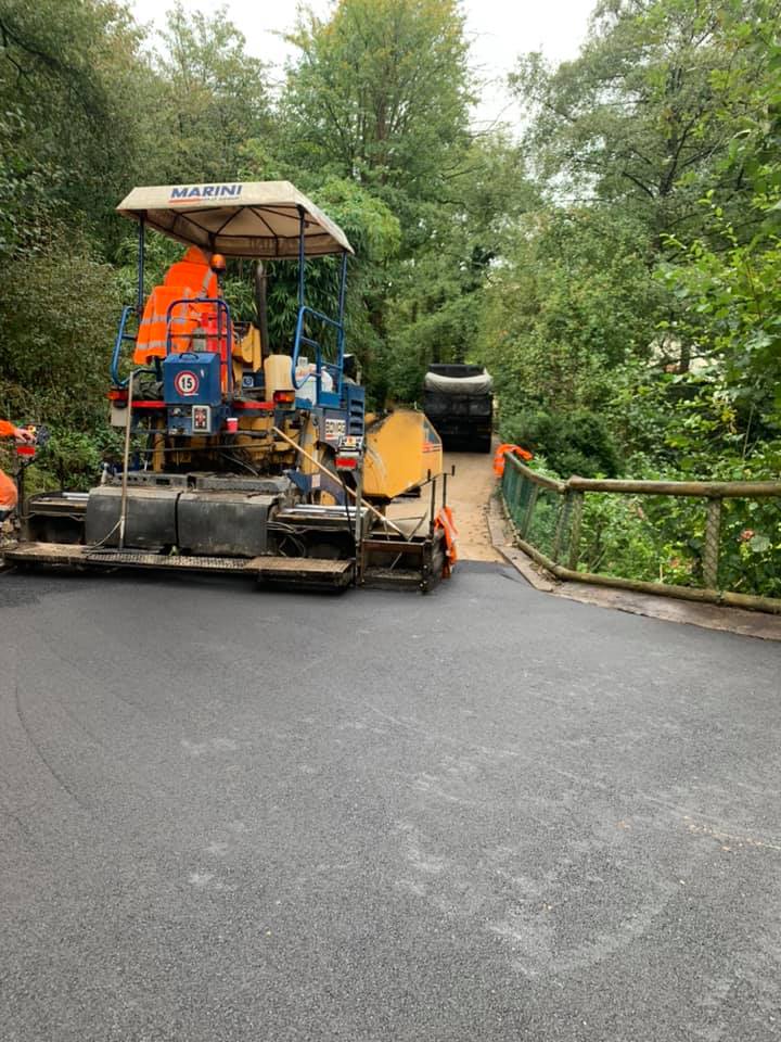 Commercial tarmac surfacing West Midlands Birmingham